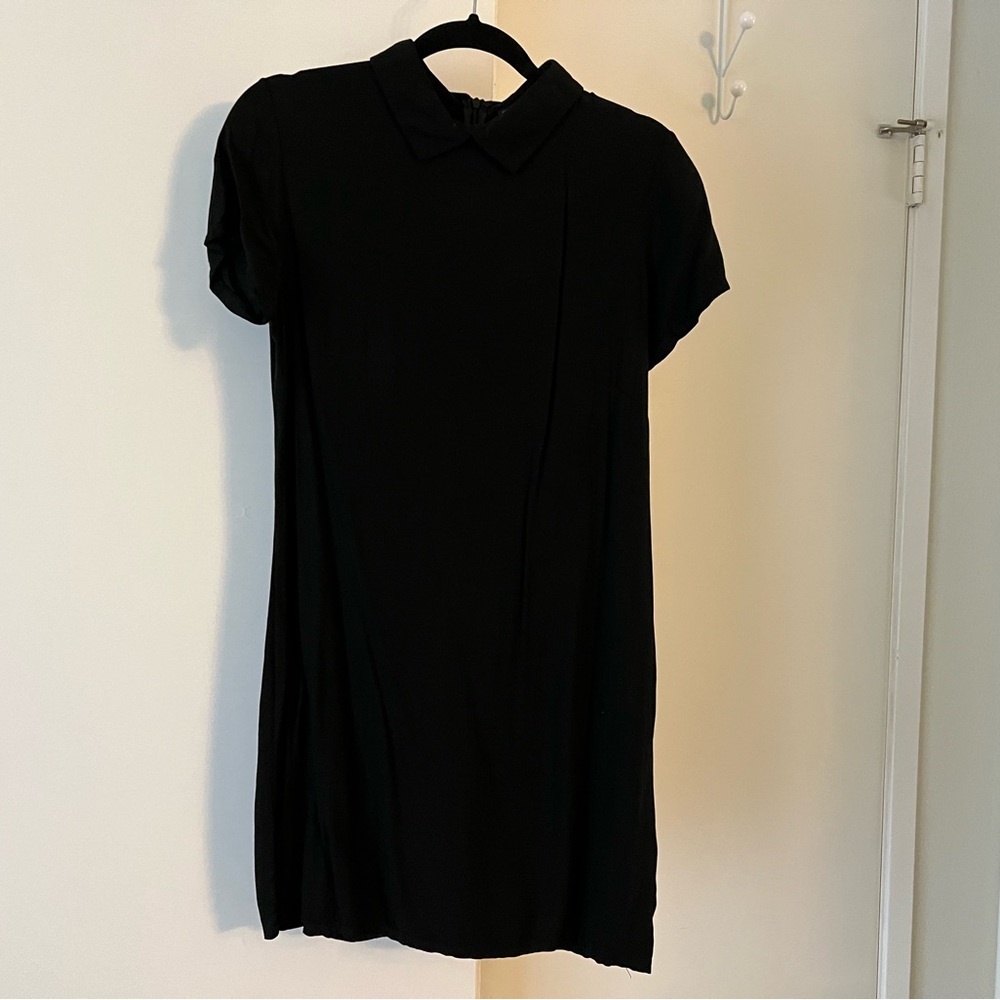 Brandy Melville Collared Dress